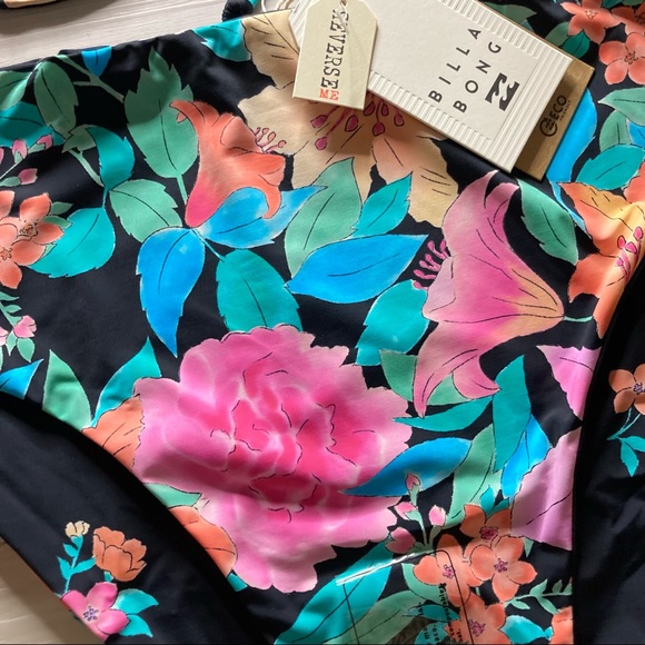 Billabong 🌺 Floral Rev Ruched Underwire Top | High Rise Bikini Bottoms 👙🌴 - Picture 6 of 16